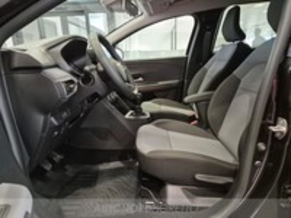 Dacia Jogger nuova a Udine (8)