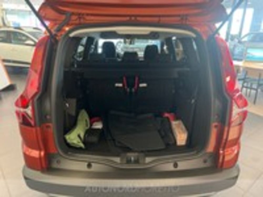Dacia Jogger nuova a Udine (10)