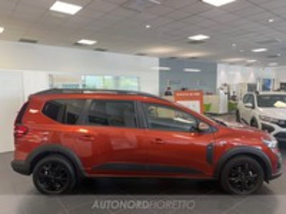 Dacia Jogger nuova a Udine (6)