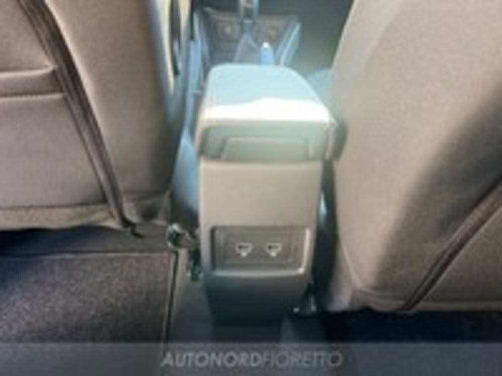 Dacia Duster usata a Udine (12)