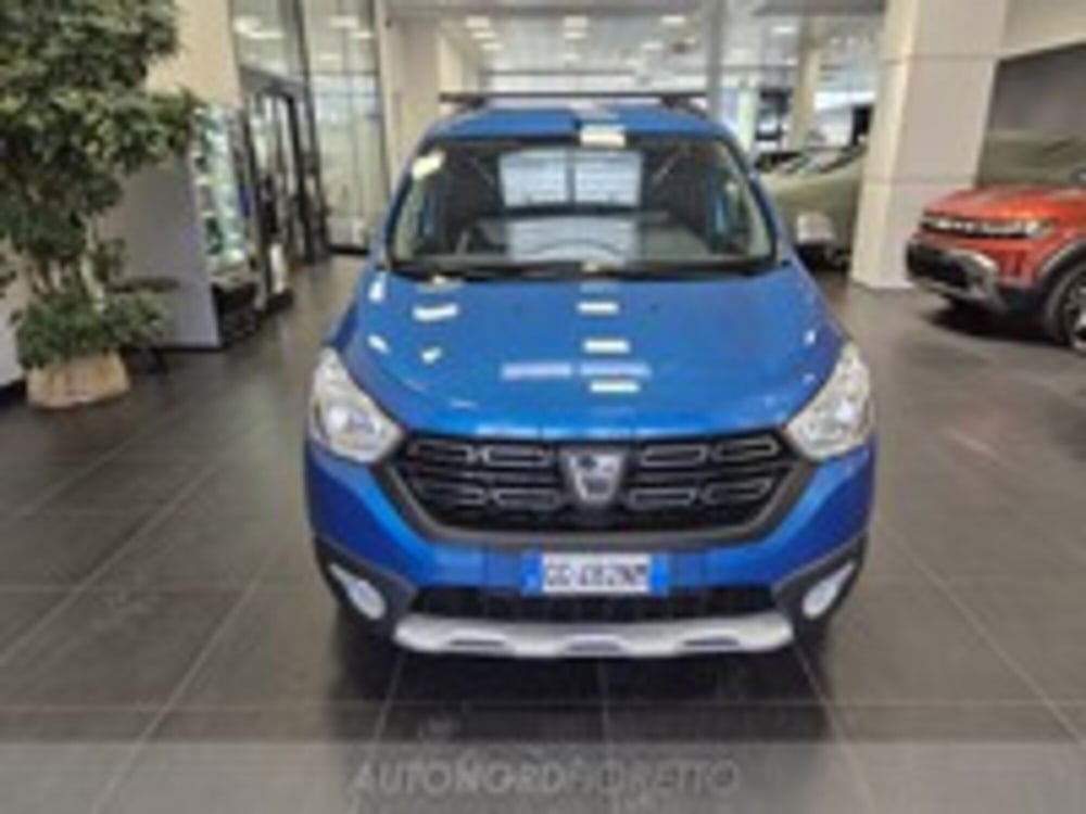 Dacia Lodgy usata a Udine (2)