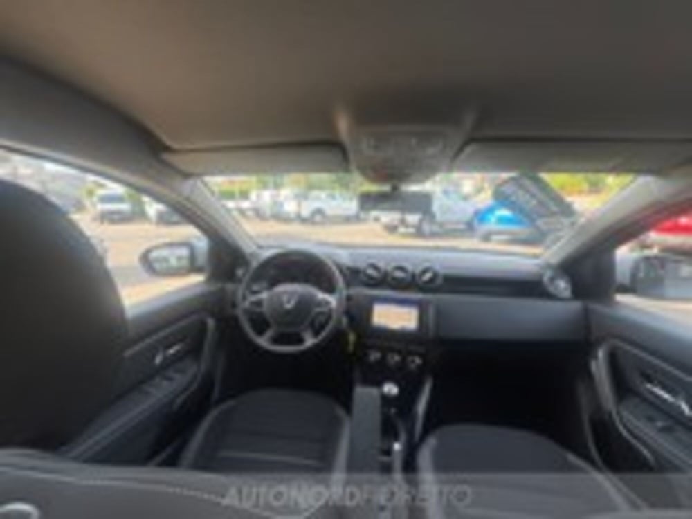 Dacia Duster usata a Udine (15)