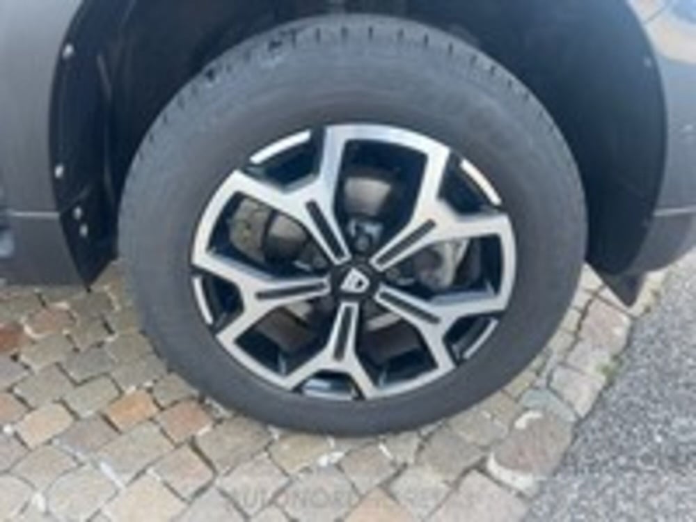 Dacia Duster usata a Udine (4)