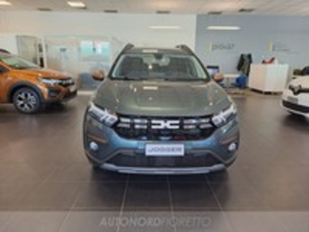 Dacia Jogger nuova a Udine (2)