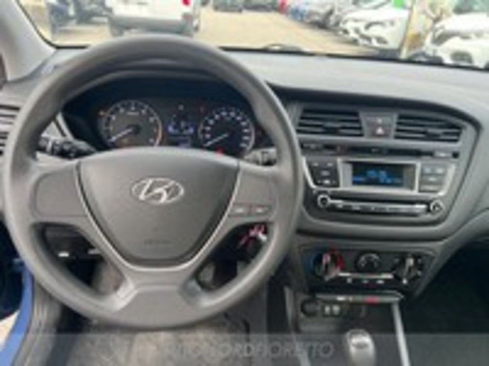 Hyundai i20 usata a Udine (10)