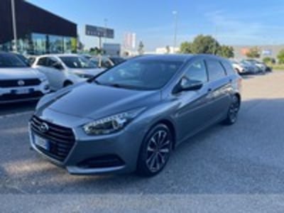 Hyundai i40 Station Wagon 1.7 CRDi 141 CV Business del 2016 usata a Reana del Rojale
