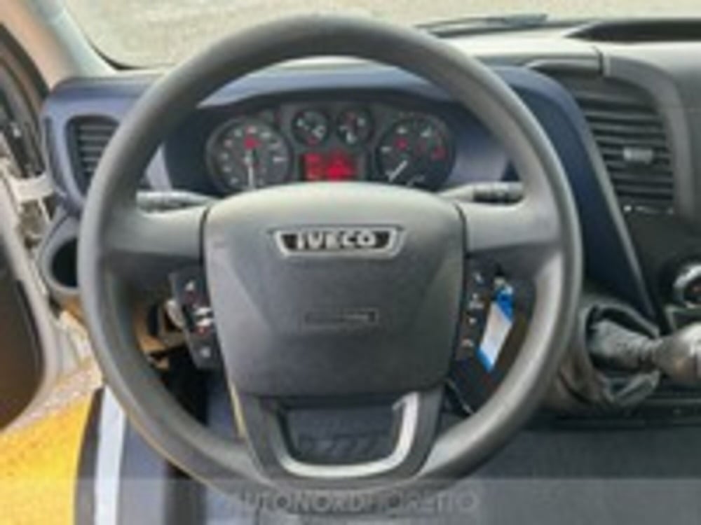 Iveco Daily Cabinato usata a Udine (11)