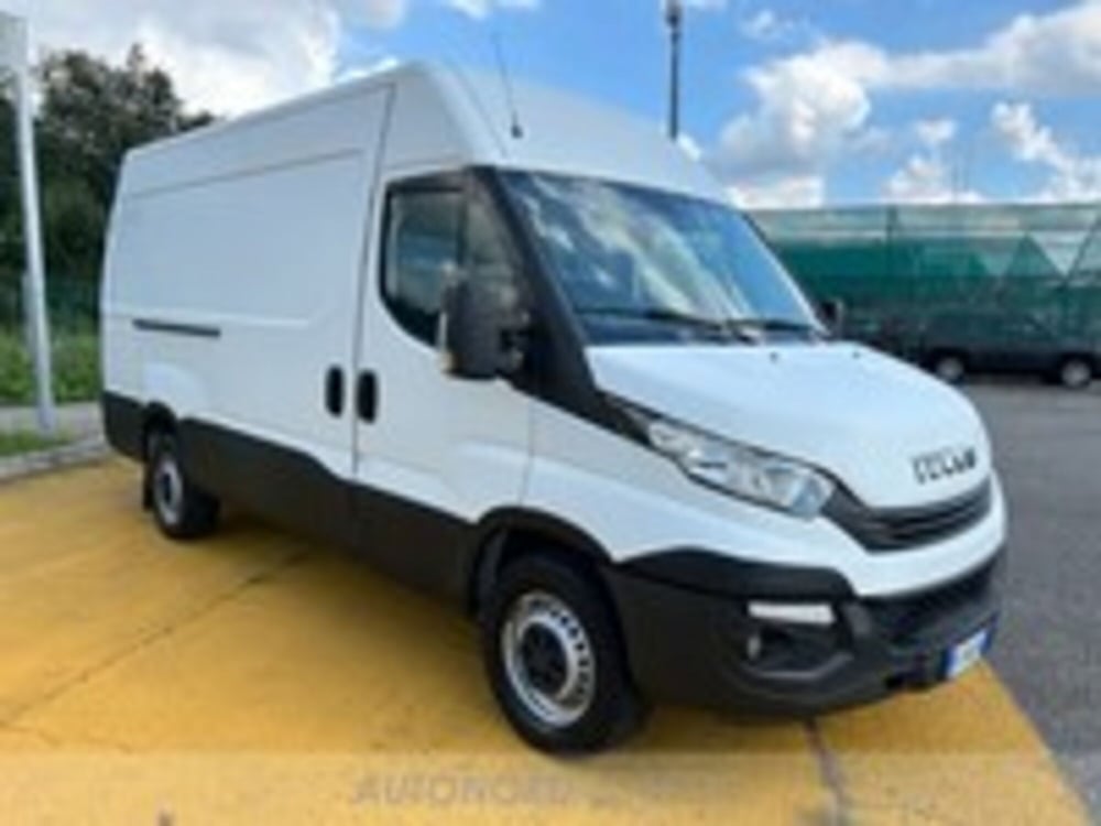 Iveco Daily Cabinato usata a Udine (3)