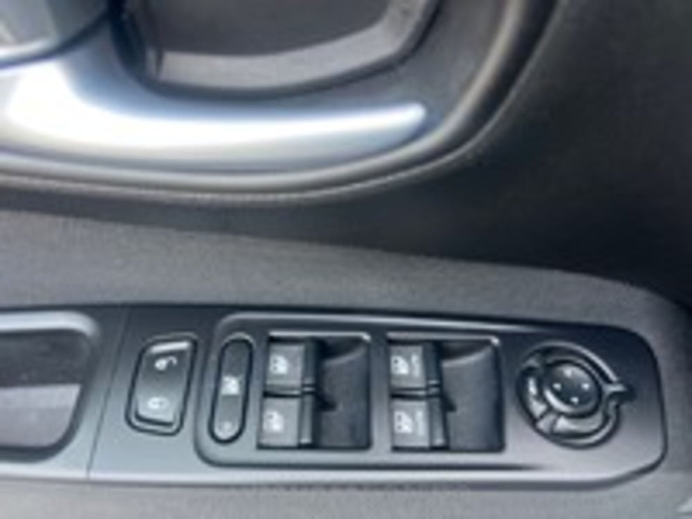 Jeep Renegade usata a Udine (12)