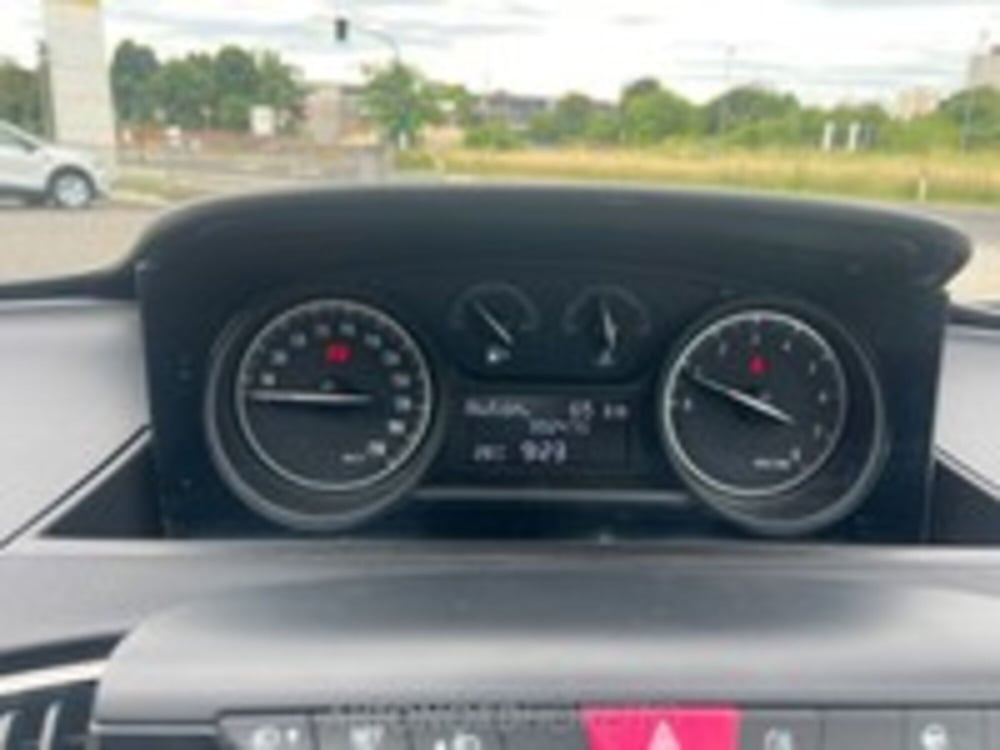 Lancia Ypsilon usata a Udine (8)