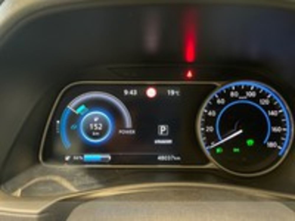 Nissan Leaf usata a Udine (13)
