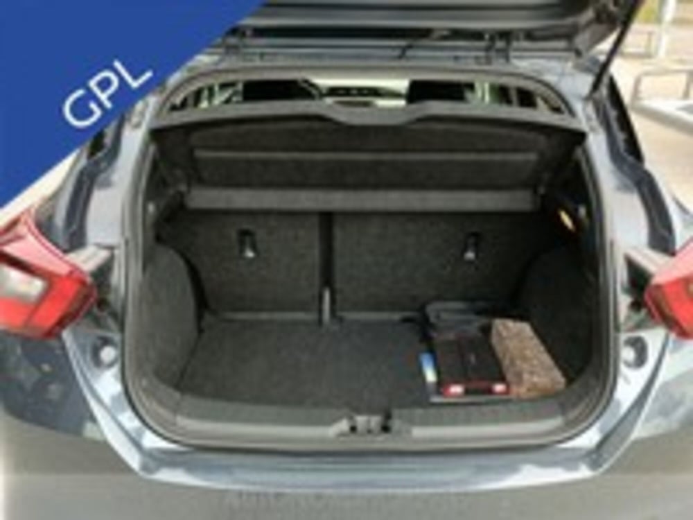 Nissan Micra usata a Udine (10)