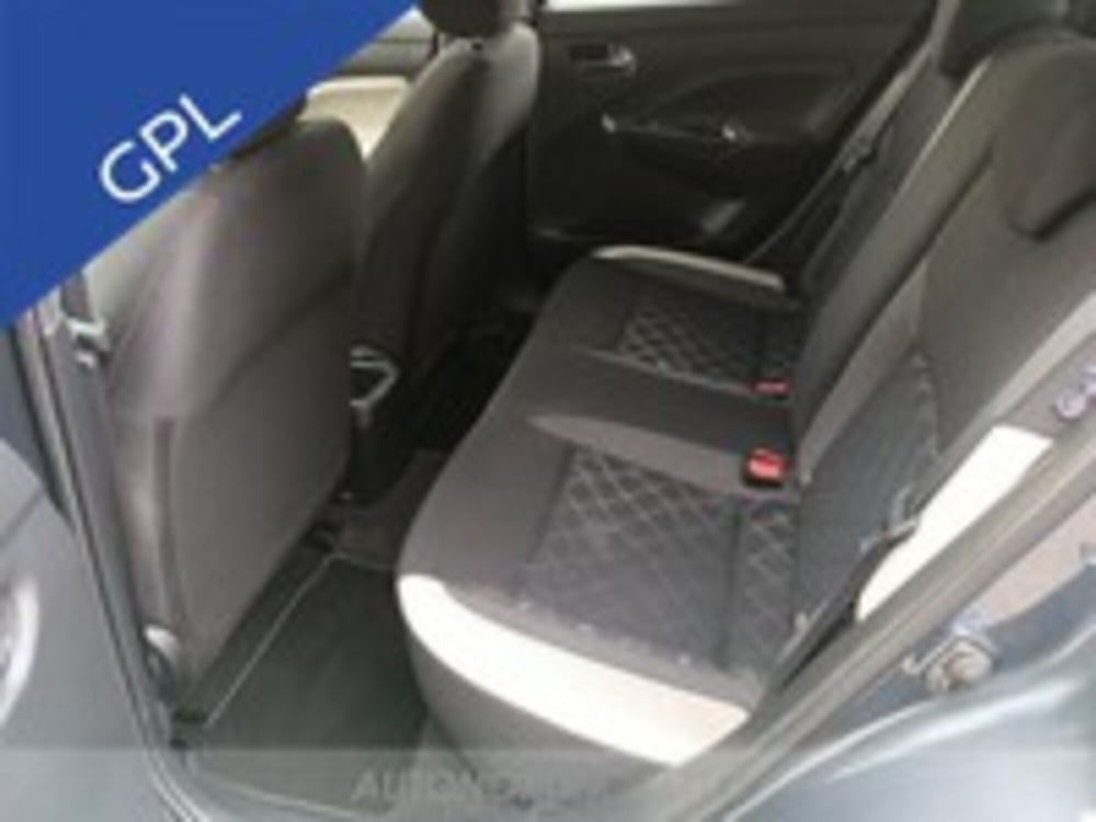 Nissan Micra usata a Udine (12)