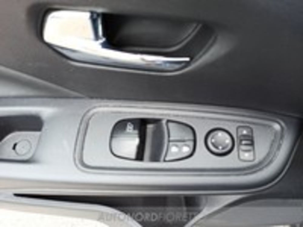 Nissan Micra usata a Udine (12)