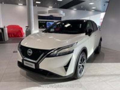 Nissan Qashqai 1.3 mhev Tekna 2wd 158cv xtronic del 2023 usata a Reana del Rojale