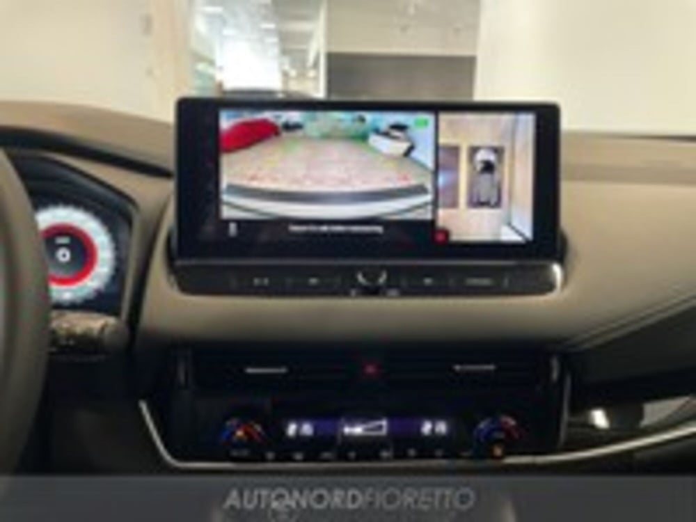 Nissan Qashqai nuova a Udine (12)