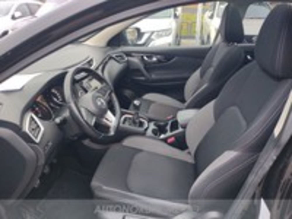 Nissan Qashqai usata a Udine (12)