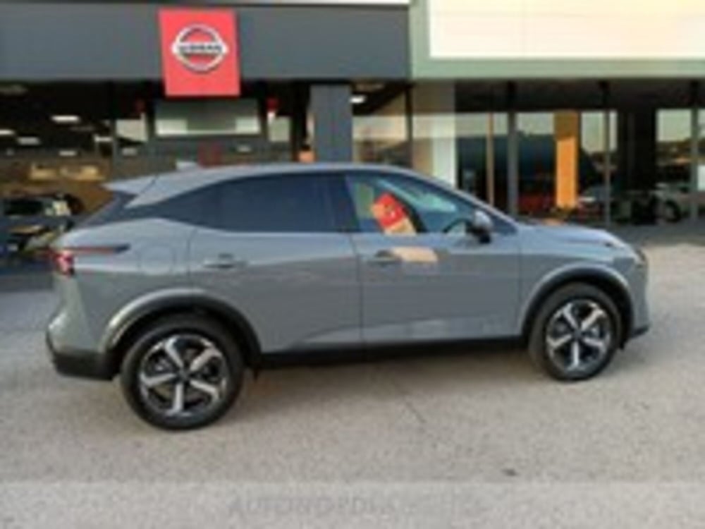 Nissan Qashqai usata a Udine (4)