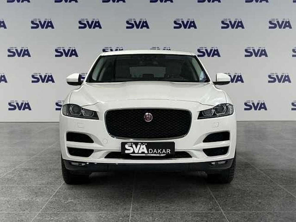 Jaguar F-Pace usata a Ravenna (9)