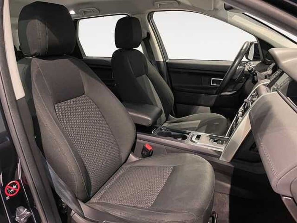 Land Rover Discovery Sport usata a Ravenna (4)