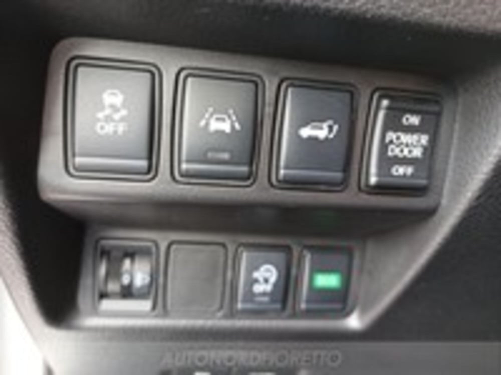 Nissan X-Trail usata a Udine (15)
