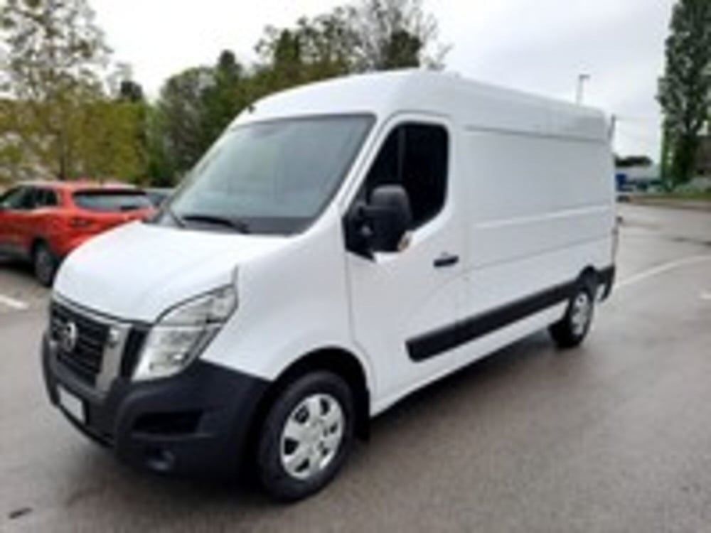 Nissan Interstar Furgone nuova a Udine