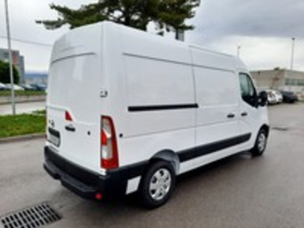 Nissan Interstar Furgone nuova a Udine (5)
