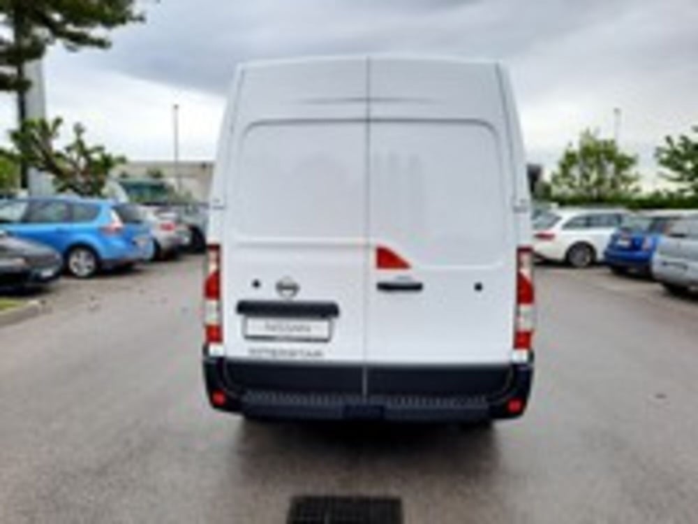 Nissan Interstar Furgone nuova a Udine (6)