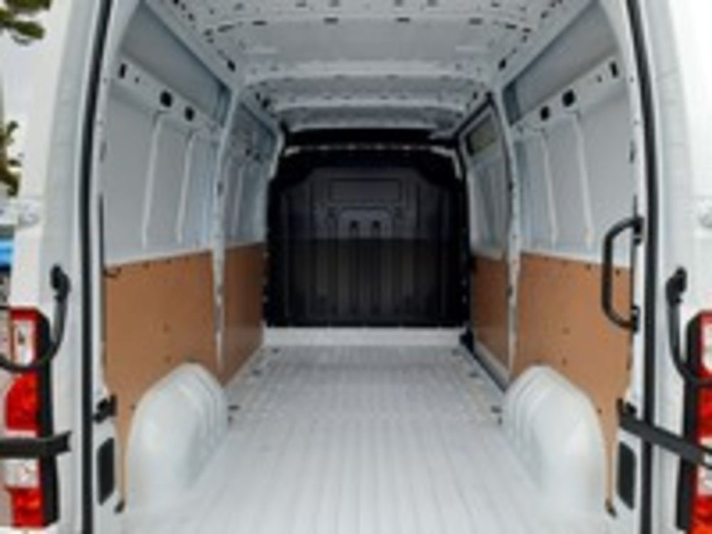 Nissan Interstar Furgone nuova a Udine (9)