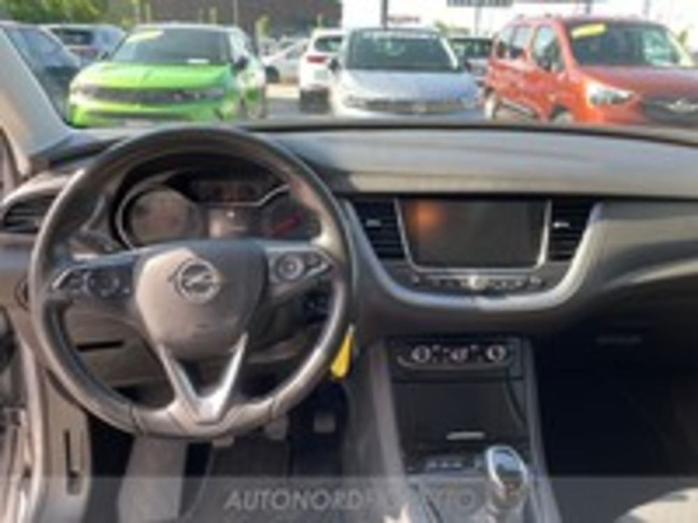 Opel Grandland X usata a Udine (9)