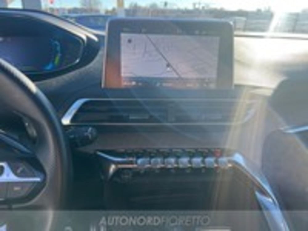 Peugeot 3008 usata a Udine (10)