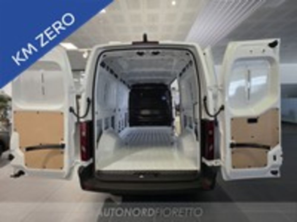 Renault Master Furgone nuova a Udine (9)