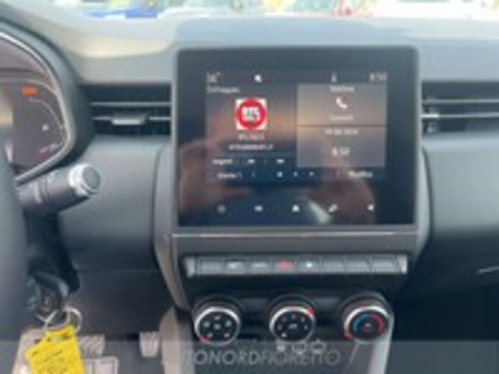 Renault Clio usata a Udine (9)