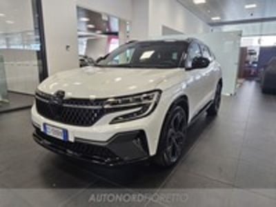 Renault Austral 1.2 full hybrid Techno Esprit Alpine 200cv auto nuova a Reana del Rojale