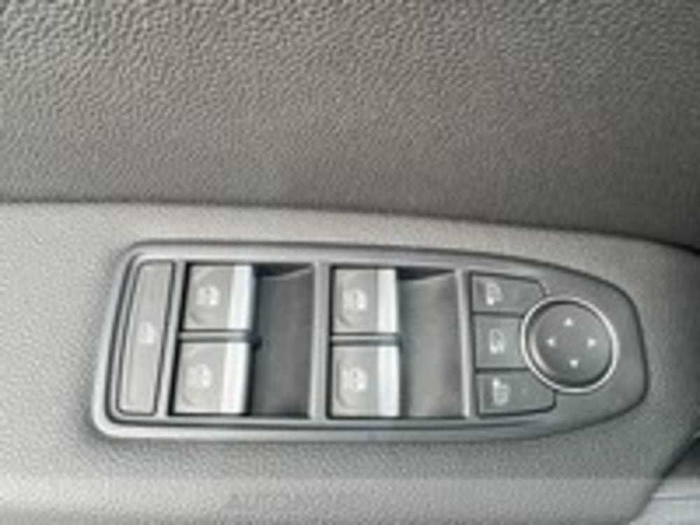 Renault Captur usata a Udine (11)