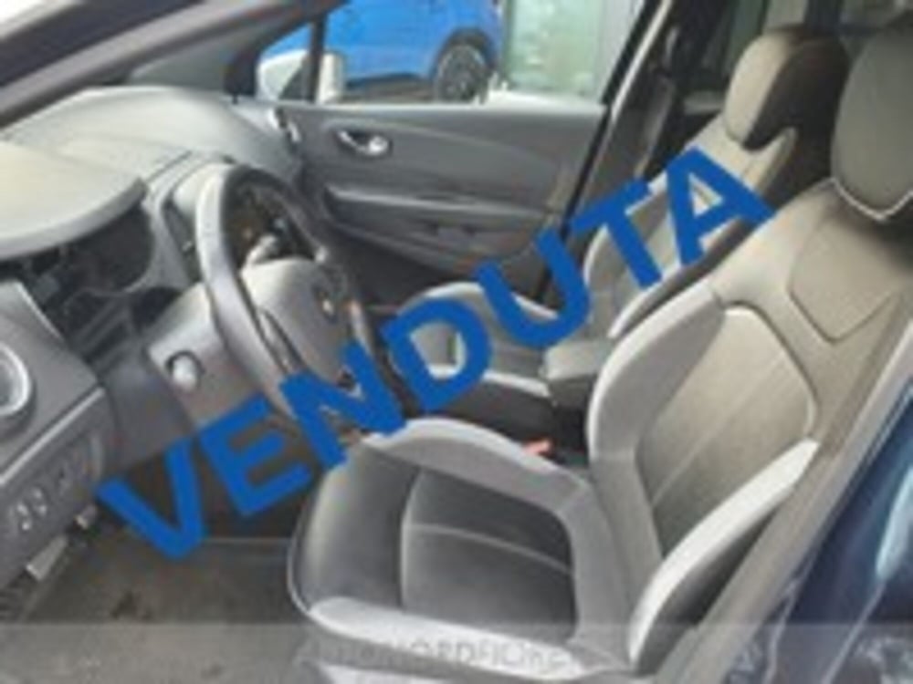 Renault Captur usata a Udine (11)