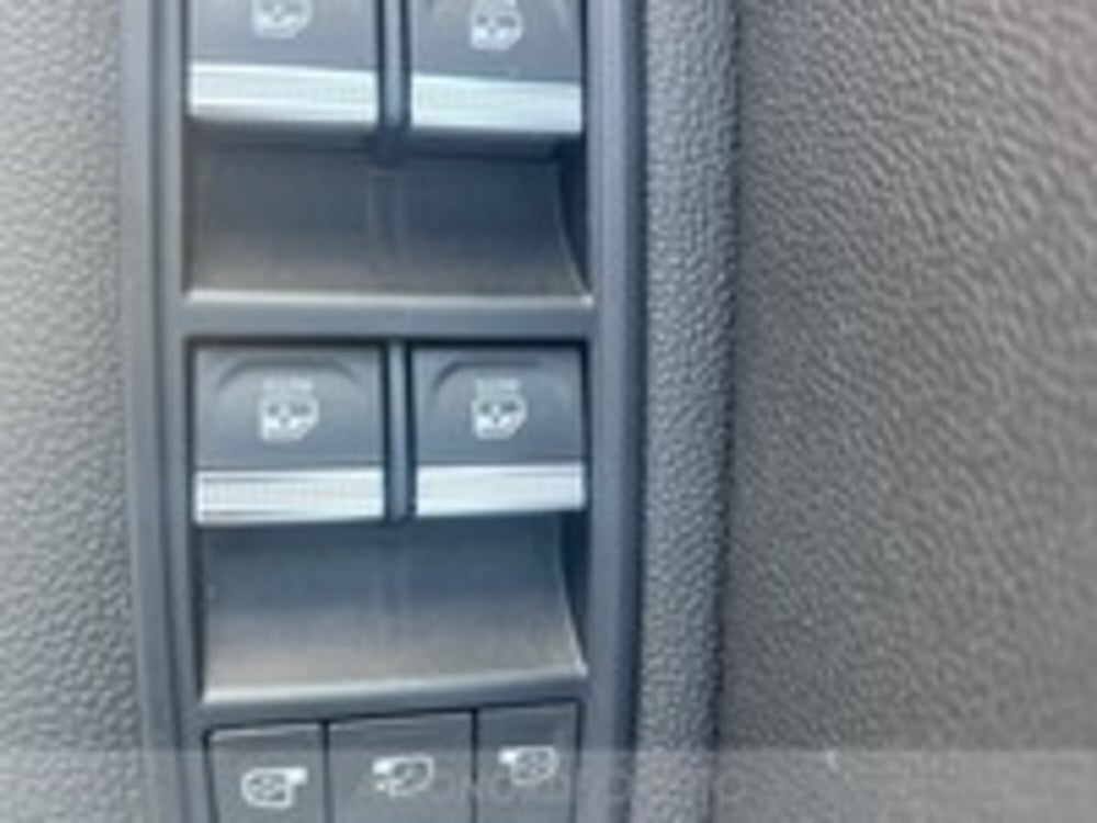 Renault Captur usata a Udine (12)