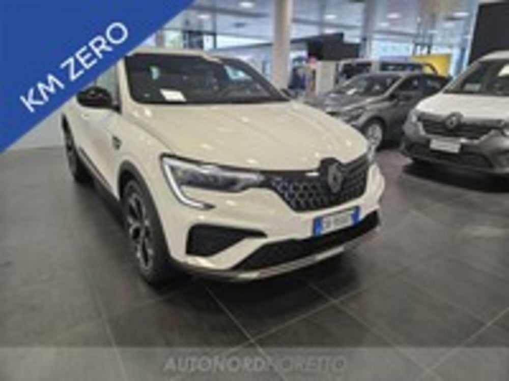 Renault Arkana nuova a Udine (3)