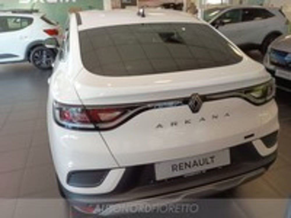 Renault Arkana nuova a Udine (3)