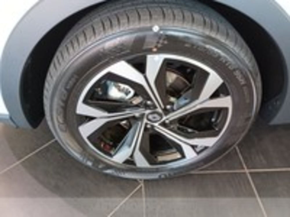 Renault Arkana nuova a Udine (8)