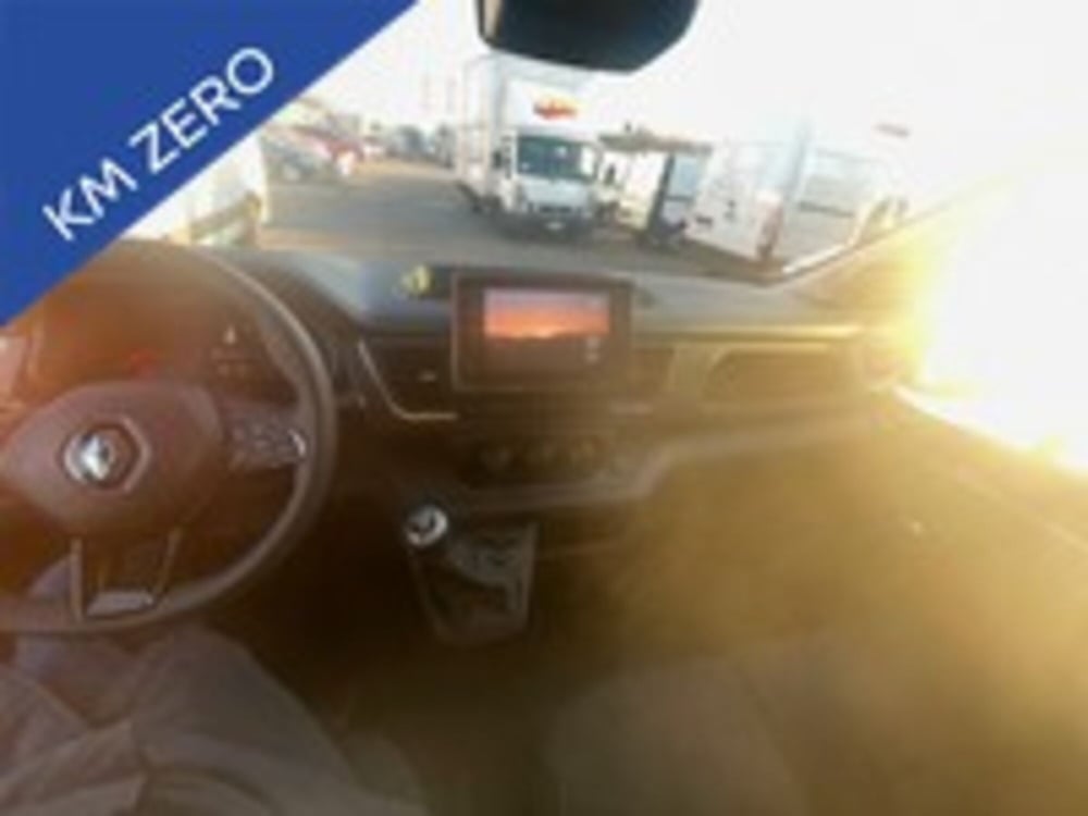 Renault Trafic Furgone nuova a Udine (12)