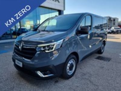 Renault Trafic Furgone van T27 2.0 blue dci 150cv L1H1 eag9 nuova a Reana del Rojale