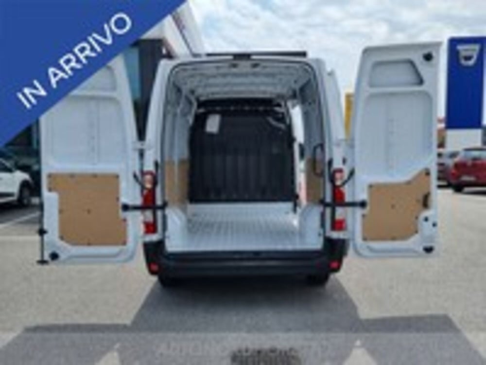 Renault Master Furgone nuova a Udine (9)
