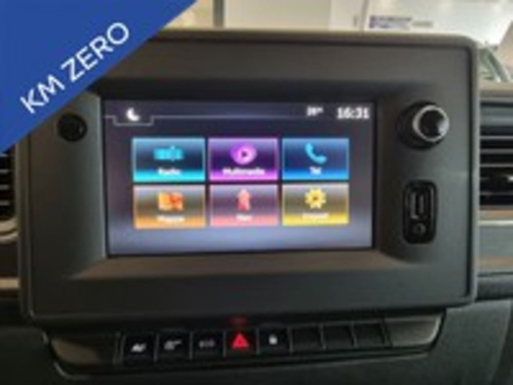 Renault Master Furgone nuova a Udine (14)