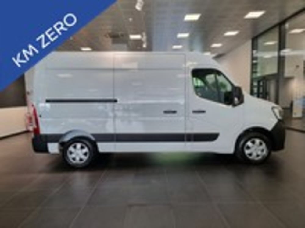 Renault Master Furgone nuova a Udine (4)
