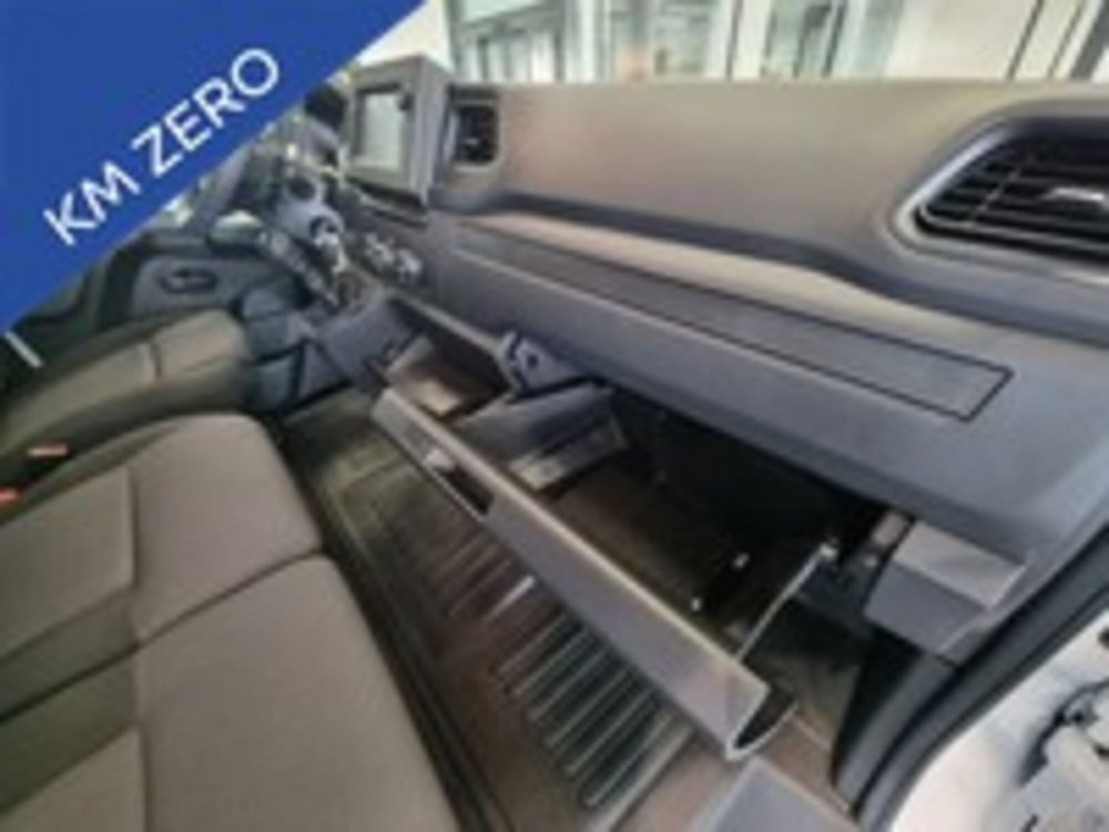 Renault Master Furgone nuova a Udine (12)