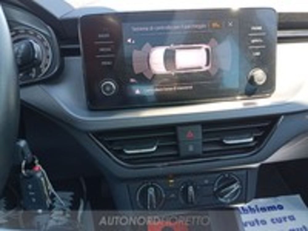 Skoda Kamiq usata a Udine (14)