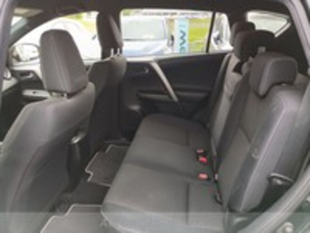 Toyota Rav4 usata a Udine (10)