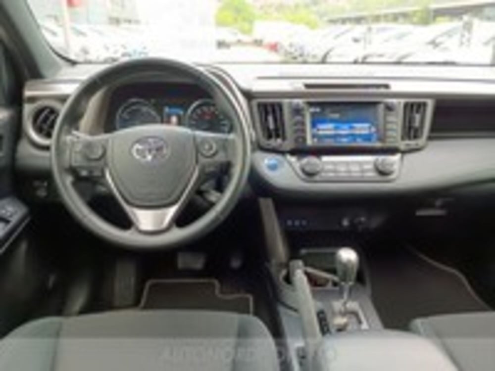 Toyota Rav4 usata a Udine (12)