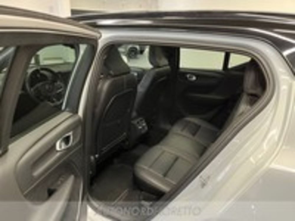 Volvo XC40 usata a Udine (12)